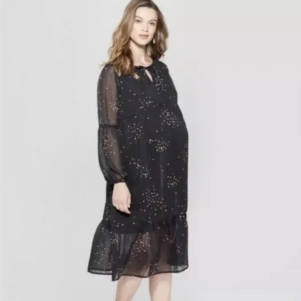 NWOT Isabel Maternity Tulle Black Flowy star dress
